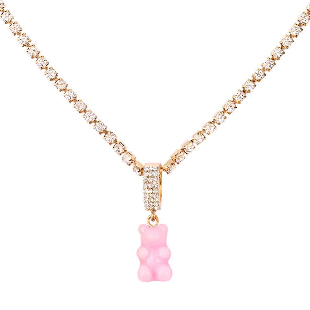 Tennis chain necklace with pink gummy bear pendant – trendy silver -golden bling chain with fun bear charm, statement jewelry.