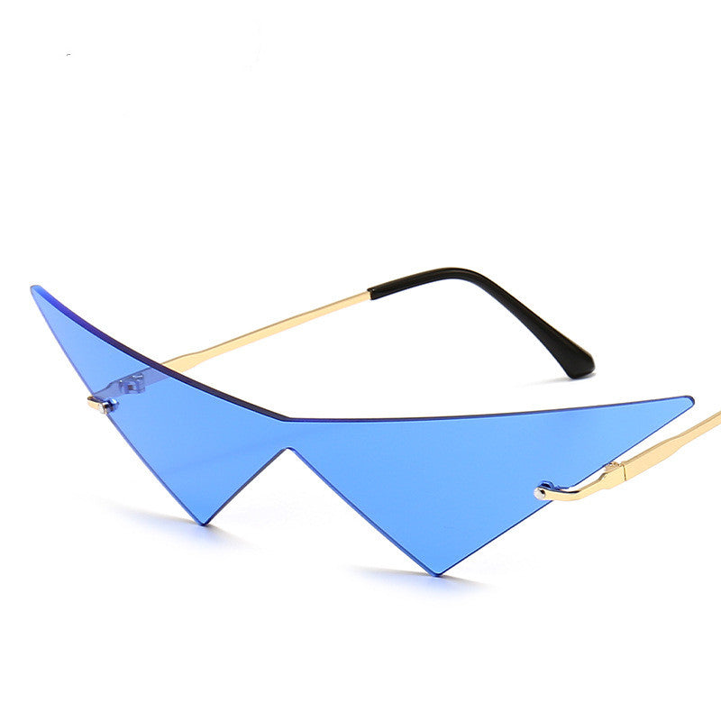 Catwalk Shield Pop Sunglasses extra product photo.