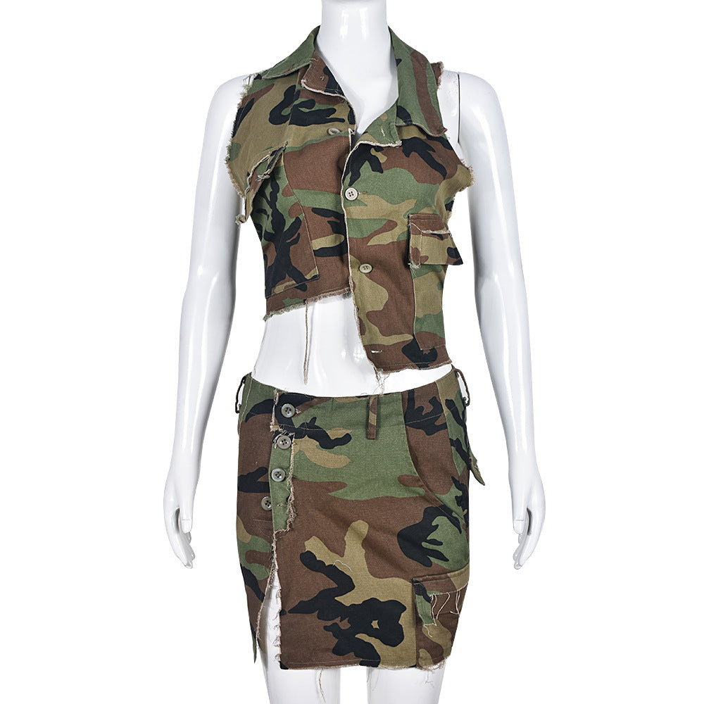 Camouflage Crop Jacket - Green Military Print Button Front Collar Frayed Distressed Crop Top for Women